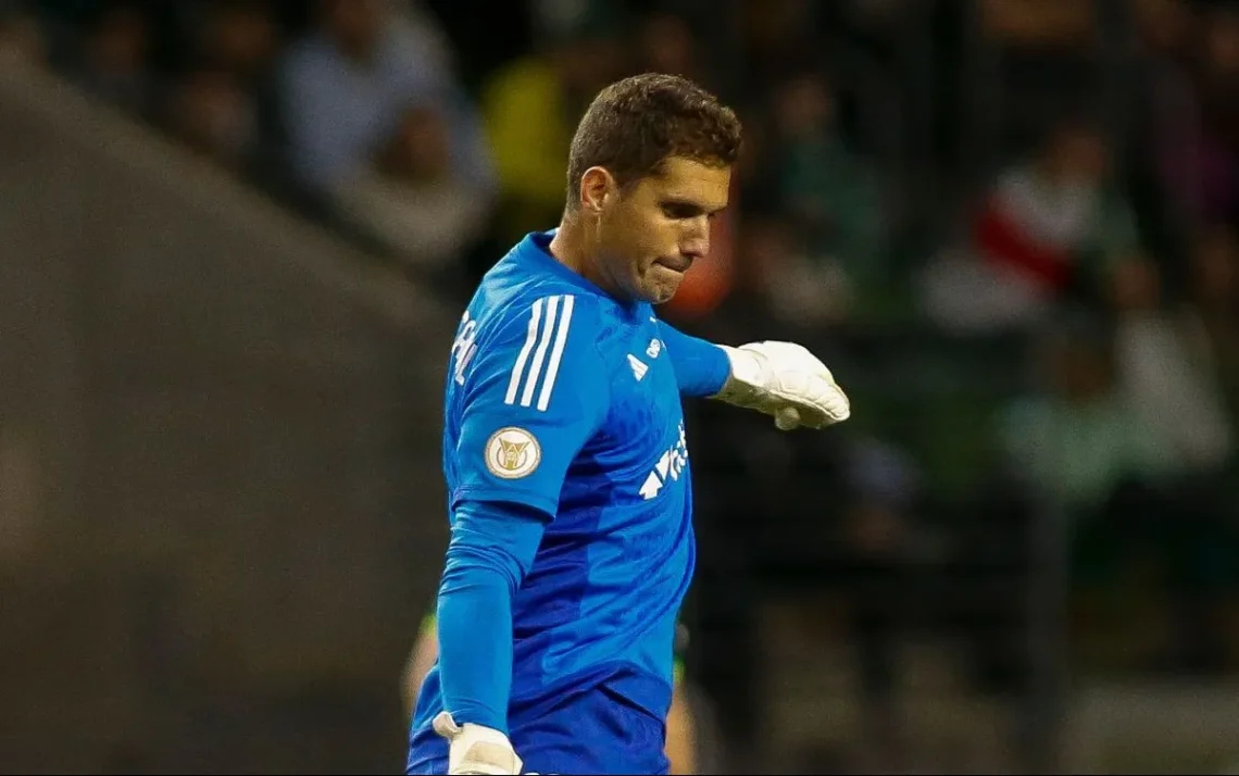 contratação, goleiro contratado, arqueiro, reforço