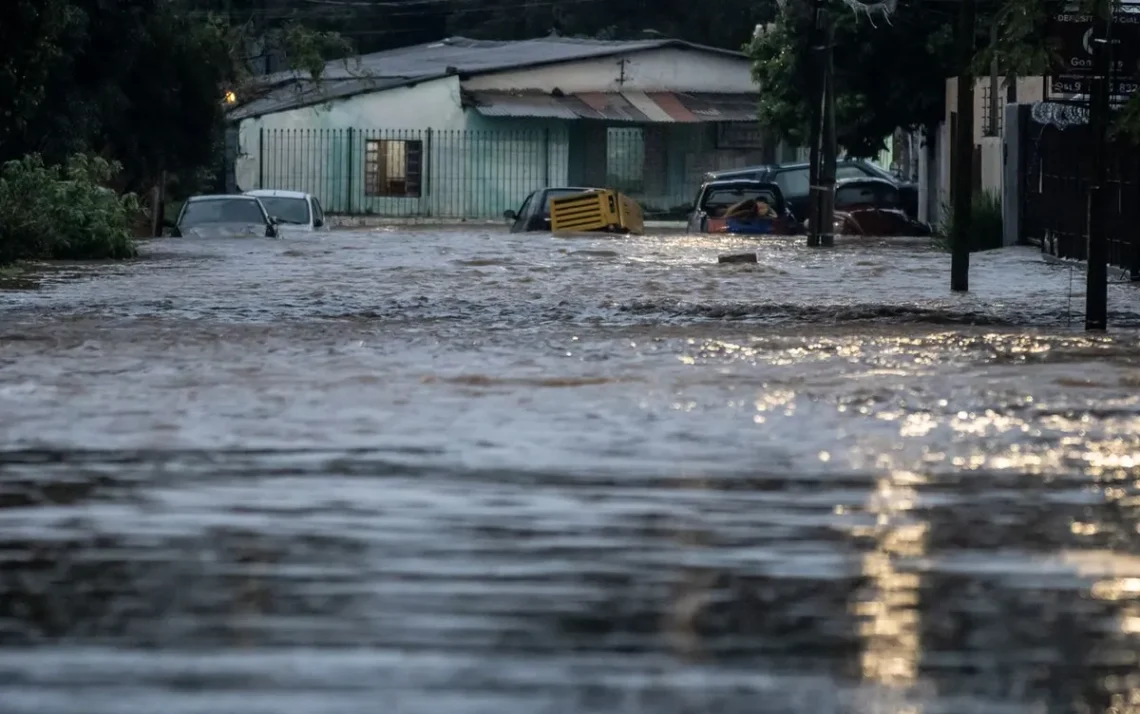 doença, doença infecciosa febril, doença aguda;