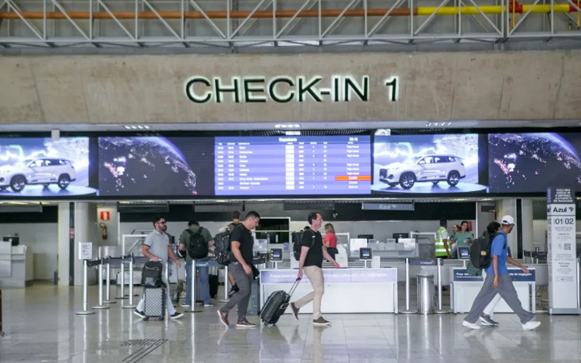 Aeroporto de Belo Horizonte, Aeroporto Internacional de Belo Horizonte, Aeroporto de Belo Horizonte - Confins, Aeroporto de Confins;