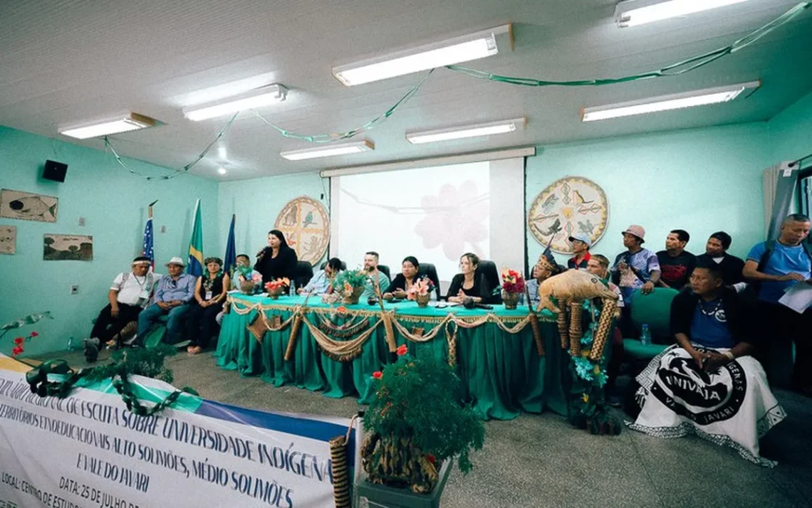 Seminário sobre Universidade Indígena;