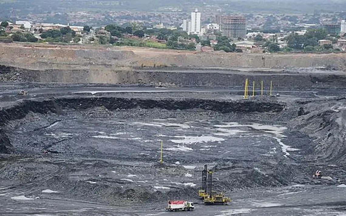 Minerais, essenciais, Recursos, fundamentais, Elementos, vitais;