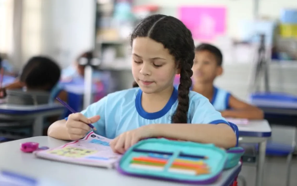 Educação Econômica, Alfabetização, Conhecimento, Financeiro;